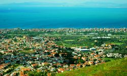 İzmir’de şehir merkezinin yanı başında: Deniz, orman ve sakinlik… Aradığınız her şey bu köyde