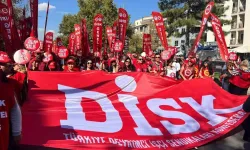 İzmir Büyükşehir’de işçi eylemleri devam ediyor: Sendikadan bildiri adımı