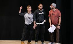 İzmir Şehir Tiyatroları’ndan minik seyircilere: Don Kişot için geri sayım başladı