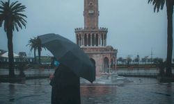 İzmir'e yağışlar geri dönüyor: İlçe ilçe hava raporu!