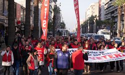 İzmir Büyükşehir eylemleri 9'uncu gününde: CHP Genel Merkez ile sendika görüşmesi bugün!