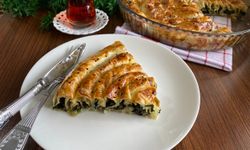 Kahvaltı ve çay sofralarının vazgeçilmezi: Ispanaklı börek nasıl yapılır?