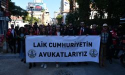İzmir'de duruşmaya namaz arası: Barodan tepki!