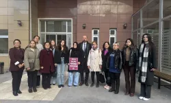 Manisa’da eşini bıçakla yaralayan sanık ilk kez hâkim karşısında