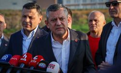 Özel’den Silivri ziyareti sonrası sert çıkış: Kim inanacak bu iddianameye?