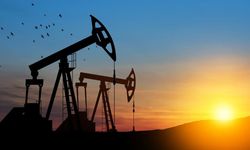 Petrol 62 doların altına düştü: Akaryakıta indirim gelecek mi?