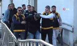 Sahte kimlikle 7 kitap yayınlamış, konferanslar düzenlemiş!