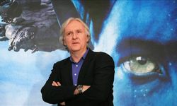 Tarihe geçti: Ünlü yönetmen artık milyarder!