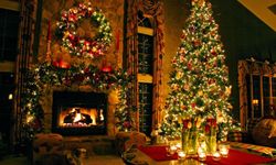 İzmir’de yılbaşı hareketliliği: Süslemeler 20 bin TL’yi buluyor!