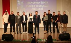 Yüksek teknolojiye teşvik: Teknopark İzmir Ödülleri sahipleriyle buluştu