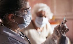 Araştırma: Zona aşısı yaşlanmayı yavaşlatıyor mu?