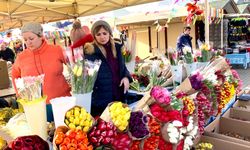 Laçin’den bütçe eleştirisi: Sokak emekçilerinin yüzüne nasıl bakacaklar?