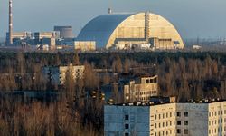 Rusya Çernobil bölgesine girdi: Tüm nükleer santraller tehlikede!