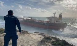 Bozcaada açıklarında boş tanker karaya oturdu: Ukrayna İHA’sıyla vuruldu iddiası