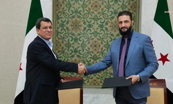 Mazlum Abdi liderliğindeki SDG heyeti hükümet yetkilileriyle masada: 10 Mart Anlaşması uzatıldı, ABD garantör ülke oldu