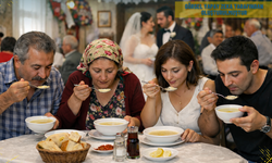 İzmir’de düğün sofralarının vazgeçilmezi: Kestirme Çorbası