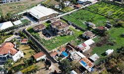 Gökçekler’in İzmir’deki kaçak malikanesi: İnşaat ruhsatı almadı!