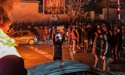 İran’da bilanço ağır: Ölü sayısı 2 bin 600’ü geçti!