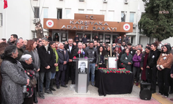 İzmir Adliyesi önünde dayanışma: Bu cinayet bizi yolumuzdan çevirmeyecek