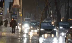 İzmir Valiliği uyardı: Sel ve su baskınına dikkat