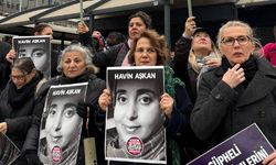 İzmir’de kadınlar Havin için adliye önünde: Etkin soruşturma yapılsın!