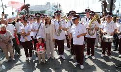 Karşıyaka Belediyesi’nden sokaklarda müzik şöleni
