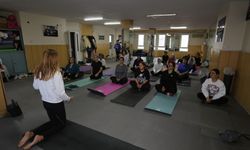 Selçuk Belediyesi’nden kadınlara ücretsiz yoga desteği