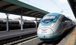 Yüksek Hızlı Tren biletlerine yarıyıl tatili zammı!
