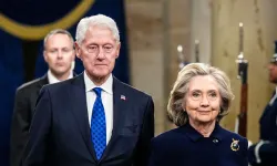 Eski ABD Başkanı’na Epstein kıskacı: İfade verecek!