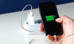 Akıllı telefon kullanıcılarına kritik uyarı: Bataryayı yüzde 80’de bırakın