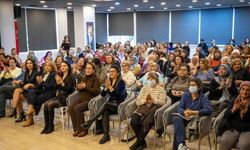 Bornova’da rahim ağzı kanseri farkındalık etkinliği