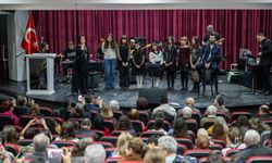 Manço ve Karaca şarkıları Bornova’da yankılandı