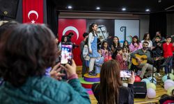 Bayraklı'da dolu dolu yarıyıl etkinlikleri düzenlendi