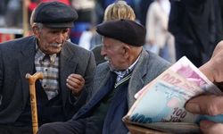 CHP'den emekli ailesine eğitim desteği teklifi