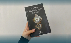 İzmir'in genç yazarlarından Aleyna Ataş'tan yeni kitap: Meczup Kalpler Matemi