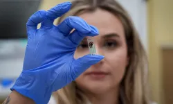 İzmirli Aleyna Yıldız beyin tümörünü tespit eden biyosensör geliştirdi