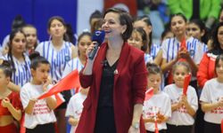 Karabağlar’da sömestr şenliğinde spor bayramı coşkusu