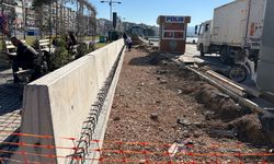 İzmir'deki 'Geçici Fırtına Duvarı' sele çözüm oldu mu?