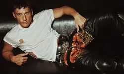 Şarkıcı Edis havalimanında gözaltına alındı