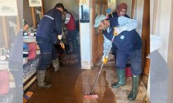 Seferihisar'dan selden sonra kapsamlı temizlik çalışması
