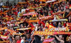 Göztepe taraftarından Arda Turan'a destek: Evimiz sizin evinizdir