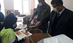 Dünya Okul Yemekleri Günü’nde çarpıcı tablo: Çocuklar derslere aç giriyor!