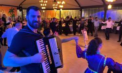 Artvinliler Çiğli’de kurtuluşu kutladı