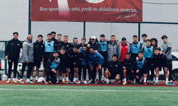 Bornova 1877 Söke 1970 Spor'a evinde 3-2 yenildi