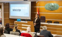 Bornova’da Dijital Dönüşüm Eğitimi
