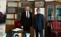 CHP İzmir İl Başkan Yardımcısı Işıklıoğlu İran Başkonsolosu'nu ziyaret etti