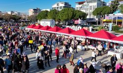 Didim'de Emekçi Kadınlar Pazarı açıldı: El emeği göz nuru ürünler yurttaşla buluşturuluyor