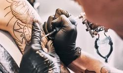 MHP'li Karakoç'tan kanun teklifi: 18 yaş altına dövme yasağı!