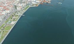 Körfez'de yine kirlilik: Mazot ve yağ atığı drone ile tespit edildi