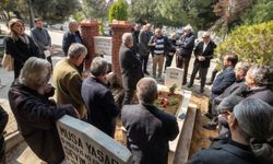 Gazeteci Okan Yüksel mezarı başında anıldı:  Arkasında onurlu bir isim bıraktı